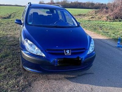 Blau Gebraucht 2003 Peugeot 307 Kombi | 1.199 €