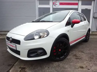 Gebraucht Abarth Grande Punto 155 PS (114 kW) 2010 Elfenbein met Kleinwagen