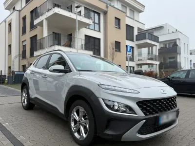 Gebraucht Hyundai Kona 120 PS (88 kW) 2021 Grau SUV