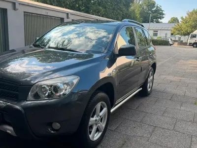 Gebraucht Toyota RAV4 152 PS (111 kW) 2006 Grau SUV