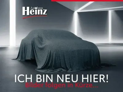 Neu Toyota Yaris Cross 131 PS (96 kW) 2026 Weiß SUV