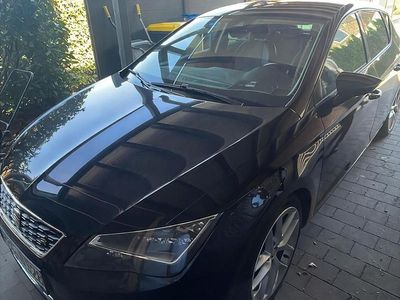 Second-hand Seat Leon FR 184 CP (135 kW) 2014 Negru Berlinǎ