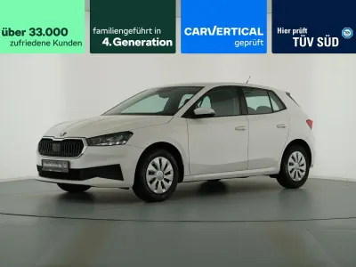 Gebraucht Skoda Fabia Ambition 80 PS (58 kW) 2023 Candyweiss Kleinwagen