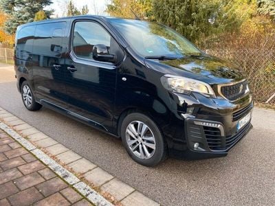 Peugeot Traveller