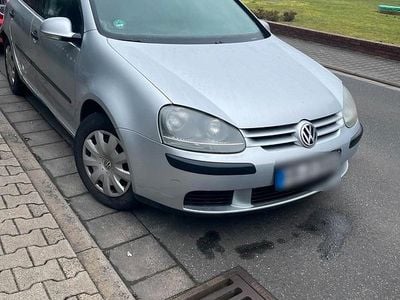 Gebraucht VW Golf IV 105 PS (77 kW) 2005 Silber Limousine