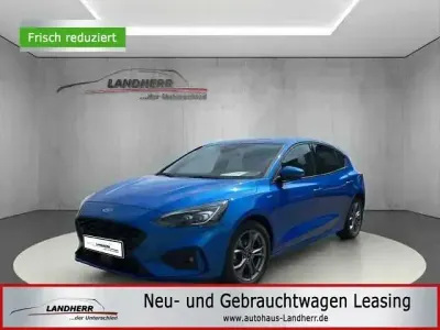 Gebraucht Ford Focus ST-Line 199 PS (146 kW) 2022 Dynamicblau metallic (metallic) Limousine