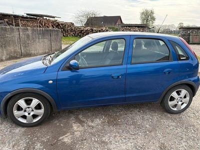 Second-hand Opel Corsa 60 CP (44 kW) 2004 Albastru Hatchback