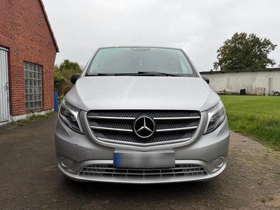 Gebraucht Mercedes Vito 114 PS (83 kW) 2016 Silber Van