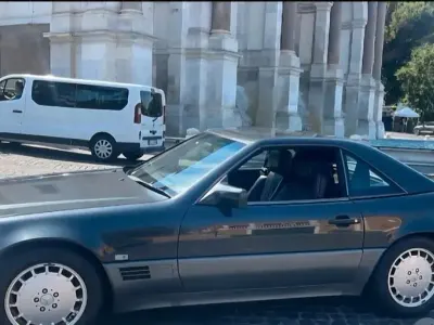 Gebraucht Mercedes SL300 231 PS (169 kW) 1990 Schwarz Cabrio