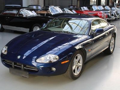 Jaguar XK8