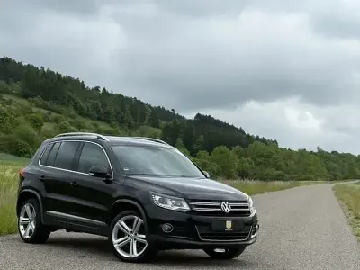 Gebraucht VW Tiguan LOUNGE 294 PS (216 kW) 2016 Schwarz SUV