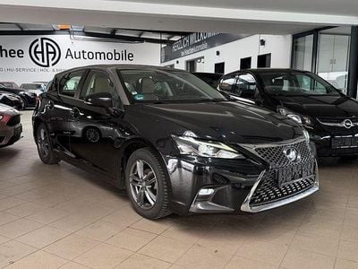 Gebraucht Lexus CT200h Launch Edition 99 PS (72 kW) 2017 Schwarz Limousine