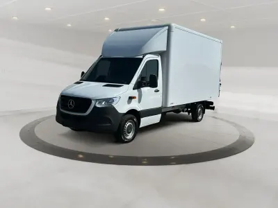 Gebraucht Mercedes Sprinter 170 PS (125 kW) 2025 Arktikweiss Van