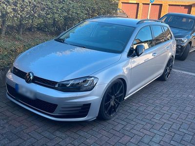 Gebraucht VW Golf VII GTD 150 PS (110 kW) 2017 Silber Kombi