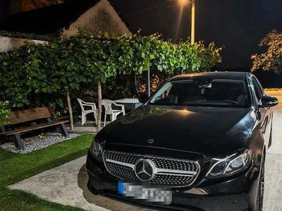 Gebraucht Mercedes E220 Avantgarde 194 PS (142 kW) 2017 Schwarz Limousine