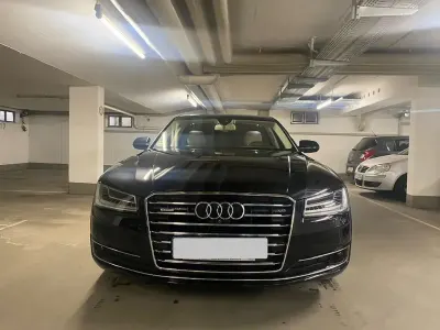 Gebraucht Audi A8 Ambiente 262 PS (192 kW) 2015 Schwarz Limousine