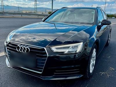 Używany Audi A4 150 KM (110 kW) 2020 Czarny Kombi