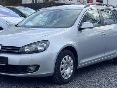 Second-hand VW Golf VI S 105 CP (77 kW) 2011 Argintiu Hatchback