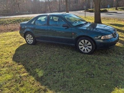 Gebraucht Audi A4 125 PS (91 kW) 1996 Grün Limousine