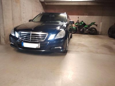 Mercedes E220
