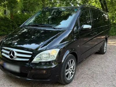 Gebraucht Mercedes Viano 224 PS (164 kW) 2011 Schwarz Van / Kleinbus