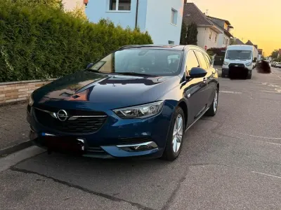 Gebraucht Opel Insignia 136 PS (100 kW) 2020 Blau Kombi