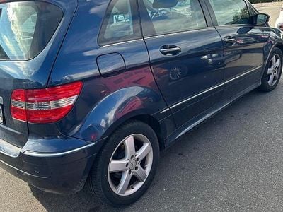 Usata Mercedes B170 116 CV (85 kW) 2006 Blu Monovolume