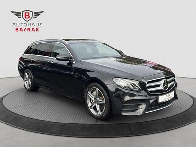 Schwarz Gebraucht 2019 Mercedes E300 AMG line Limousine | 23.490 € (Fairer Preis)