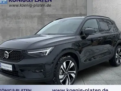 Neu Volvo XC40 Ultra 197 PS (144 kW) 2026 Schwarz SUV