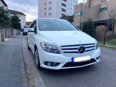 gebraucht Mercedes B180 CDI Allwetterreifen, AHK, HU 10/25