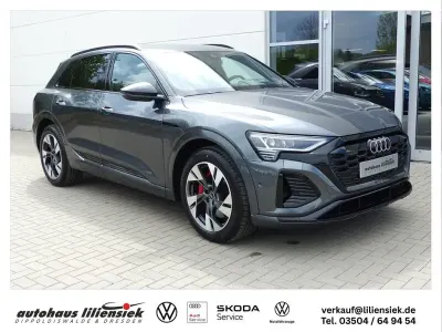 Gebraucht Audi Q8 e-tron S-Line 300 kW (408 PS) 2023 Grau SUV