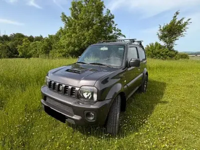 Używany Suzuki Jimny Comfort 84 KM (61 kW) 2016 Szary SUV