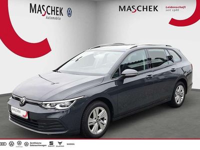 Uranograu Gebraucht 2021 VW Golf VIII Life Kombi | 19.640 € (Etwas zu teuer)