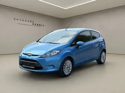 Gebraucht Ford Fiesta Trend 270 PS (198 kW) 2009 Blau Kleinwagen
