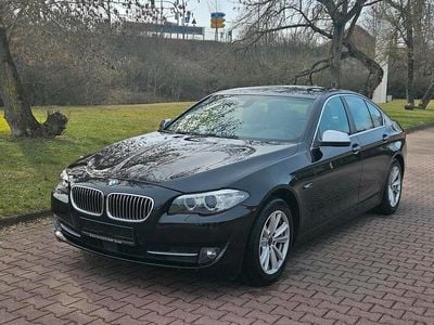 Gebraucht BMW 530 245 PS (180 kW) 2011 Schwarz Kombi