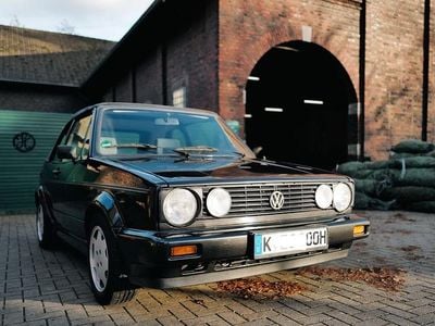 Schwarz Gebraucht 1989 VW Golf Cabriolet Karmann Cabrio | 9.490 €