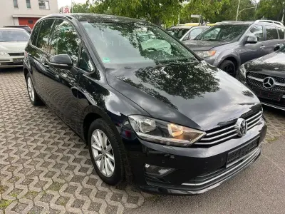 Gebraucht VW Golf VII LOUNGE 110 PS (80 kW) 2015 Schwarz Limousine