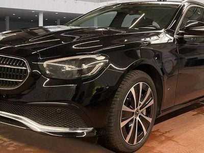 Usata Mercedes E300 Avantgarde 306 CV (225 kW) 2022 Nero Berlina