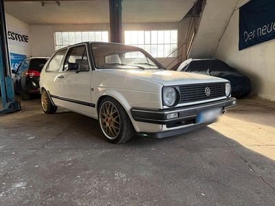 Second-hand VW Golf II 54 CP (39 kW) 1985 Alb Hatchback