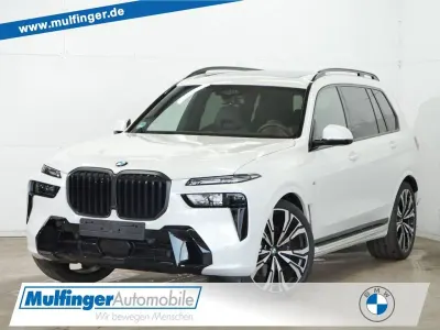 Gebraucht BMW X7 M Sport 381 PS (280 kW) 2025 Mineralweiß SUV