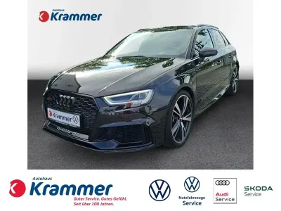 Gebraucht Audi RS3 Sport 400 PS (294 kW) 2019 Schwarz Limousine
