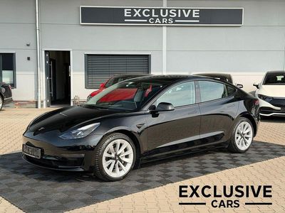 Begagnad Tesla Model 3 366 kW (498 HK) 2022 Svart Sedan