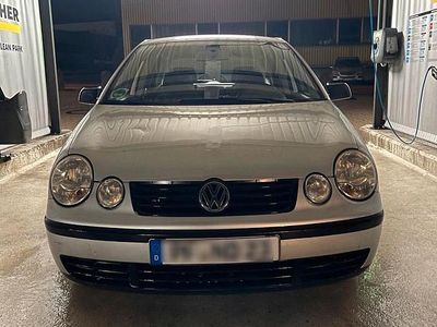 Gebraucht VW Polo 63 PS (46 kW) 2003 Grau Limousine