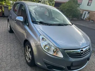 Gebraucht Opel Corsa Edition 90 PS (66 kW) 2010 Grau Kleinwagen