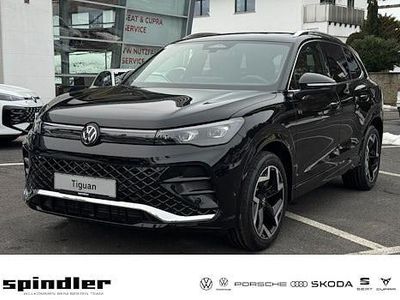 Neu VW Tiguan R-line 150 PS (110 kW) 2025 Schwarz SUV