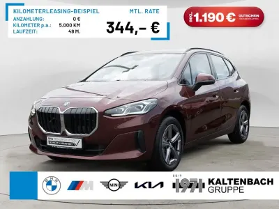 Gebraucht BMW 220 Active Tourer 170 PS (125 kW) 2025 Rot Van / Kleinbus