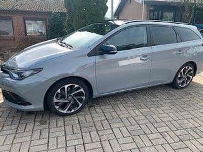 Toyota Auris Touring Sports