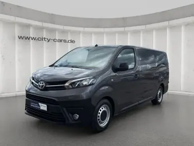 Gebraucht Toyota Proace Comfort 120 PS (88 kW) 2022 Grau Van / Kleinbus