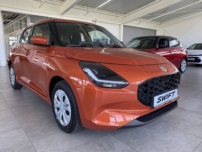 Flame orange pearl Neu 2025 Suzuki Swift Club Kleinwagen | 19.500 €