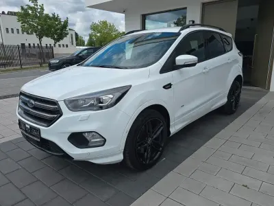 Gebraucht Ford Kuga ST-Line 179 PS (131 kW) 2017 Weiß SUV